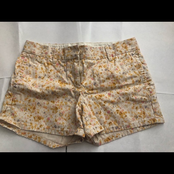 J. Crew Pants - J. Crew floral shorts